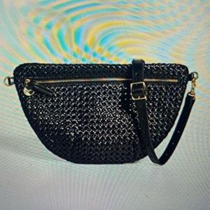 Clare v black rattan grande Fanny